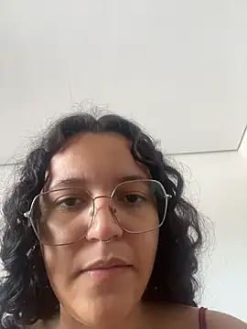 mayhoneyhot online show from February 10, 2026, 7:13 pm