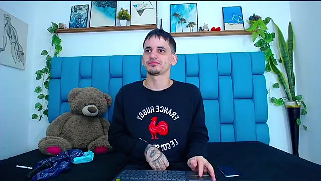 boy Dirty X online show from February 1, 2026, 5:27 am