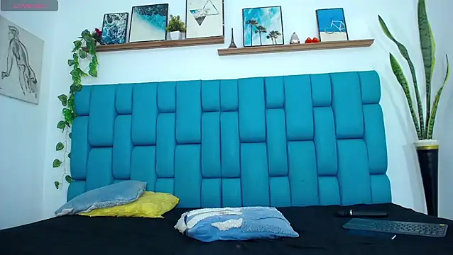 boy Dirty X online show from December 23, 2025, 5:18 am