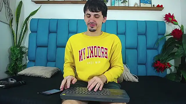 boy Dirty X online show from May 29, 2026, 5:13 am