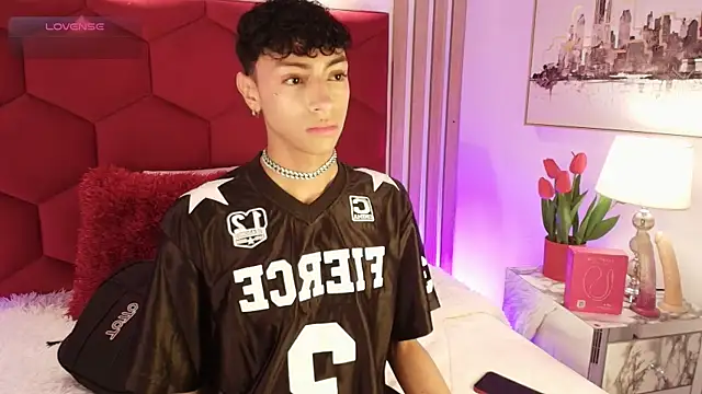 Owen JP online show from April 11, 2026, 3:03 am