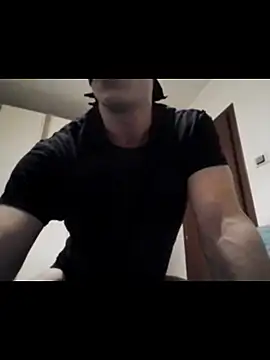 Snapshot of Durdllo90 chatting on January 15, 2026, 10:46 pm Durdllo90 online show from January 15, 2026, 10:46 pm