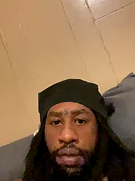 Snapshot of Bigblack187 chatting on December 16, 2025, 1:10 am Bigblack187 online show from December 16, 2025, 1:10 am