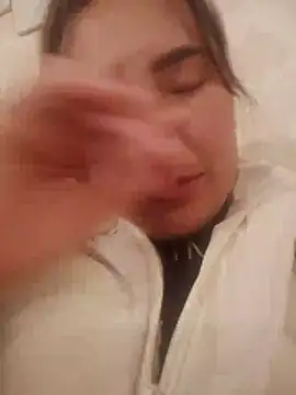 Belinda-686 online show from February 19, 2026, 4:37 pm