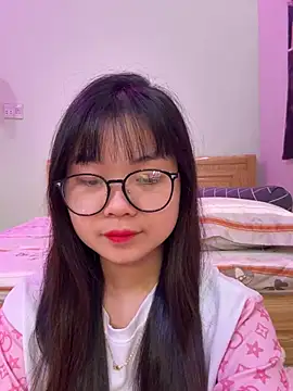    KARA    online show from March 30, 2026, 12:12 am