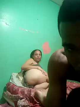 Snapshot of Catalina-hot01 chatting on December 23, 2025, 2:11 am Catalina-hot01 online show from December 23, 2025, 2:11 am