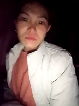 Girl cutee online show from January 7, 2026, 7:41 pm