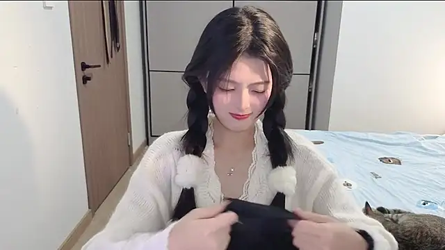 Snapshot of Koikoi___ chatting on January 12, 2026, 2:02 pm Koikoi online show from January 12, 2026, 2:02 pm