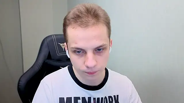 Markooaa online show from April 16, 2026, 9:39 pm