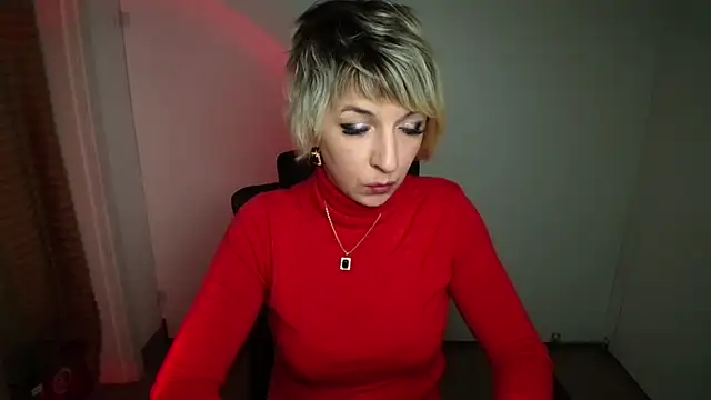 Snapshot of Lana_Foxyy chatting on February 17, 2026, 6:54 am Lana Foxyy online show from February 17, 2026, 6:54 am