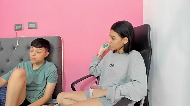 ariloe quintero online show from March 18, 2026, 1:35 pm