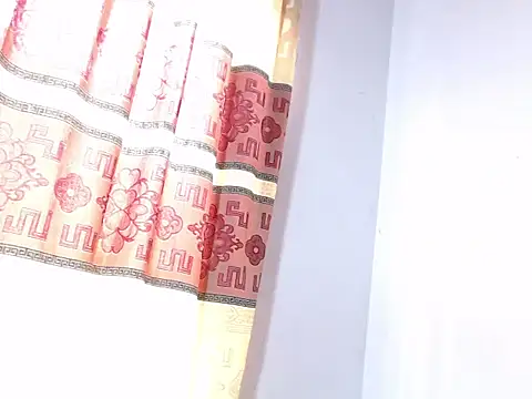 litte ebonyx online show from December 21, 2025, 7:15 pm