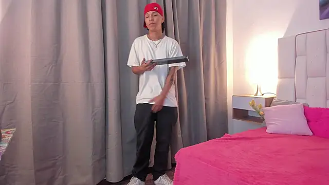 AndyKings 1 online show from April 2, 2026, 3:57 am