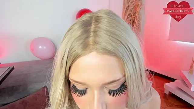 Snapshot of Amelie_Wine chatting on February 14, 2026, 3:56 pm Amelie Wine online show from February 14, 2026, 3:56 pm