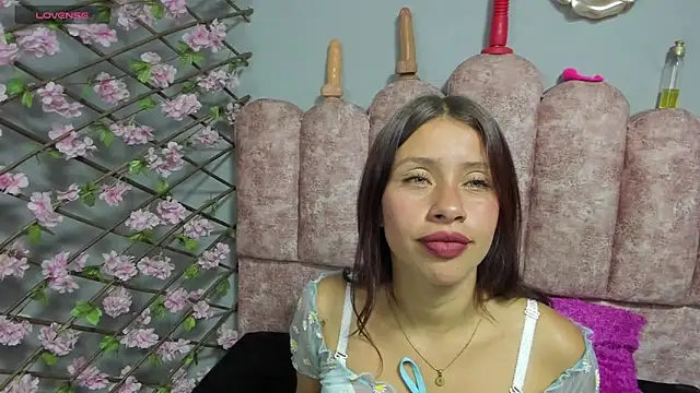 cloyks online show from April 11, 2026, 3:36 am