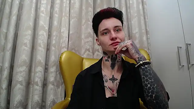 Snapshot of KennyXSX chatting on April 25, 2026, 11:57 am KennyXSX online show from April 25, 2026, 11:57 am