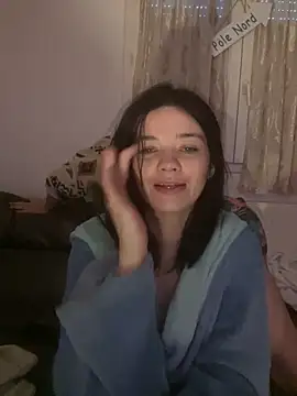 Mmebouhoups online show from December 22, 2025, 8:36 am