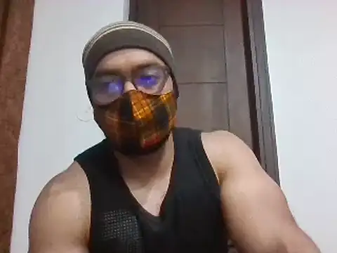 NunnuLelo online show from April 12, 2026, 9:07 pm