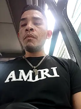 Snapshot of Gloryholeroom chatting on March 17, 2026, 8:01 pm Gloryholeroom online show from March 17, 2026, 8:01 pm