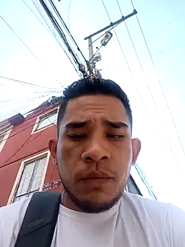 Snapshot of Gloryholeroom chatting on March 21, 2026, 7:18 pm Gloryholeroom online show from March 21, 2026, 7:18 pm