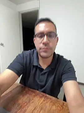 Snapshot of AdrianGarcia89 chatting on June 6, 2026, 2:17 am AdrianGarcia89 online show from June 6, 2026, 2:17 am