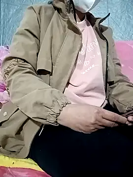 Snapshot of Girl-6868 chatting on January 8, 2026, 6:19 am Girl-6868 online show from January 8, 2026, 6:19 am