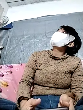 Snapshot of Girl-6868 chatting on January 7, 2026, 11:26 am Girl-6868 online show from January 7, 2026, 11:26 am