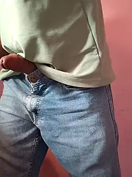 AqueousCrepe online show from February 5, 2026, 8:54 am