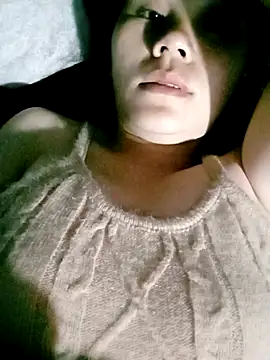 Uzi-na online show from December 18, 2025, 10:35 pm