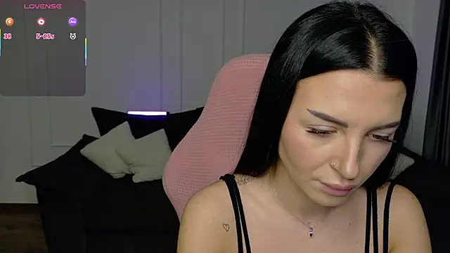 Lady charm   online show from February 2, 2026, 6:45 am