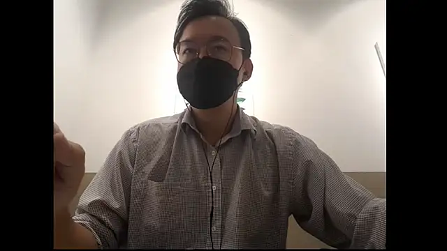 Snapshot of littlegoddyboy chatting on February 11, 2026, 4:34 am littlegoddyboy online show from February 11, 2026, 4:34 am