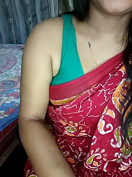 Snapshot of MAHI066 chatting on April 8, 2026, 6:04 am MAHI066 online show from April 8, 2026, 6:04 am