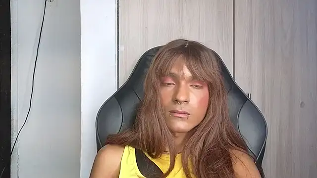 tiffanyy 777 online show from March 18, 2026, 2:37 am