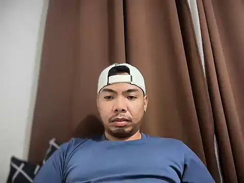 chubbybear 08 online show from February 8, 2026, 6:38 pm