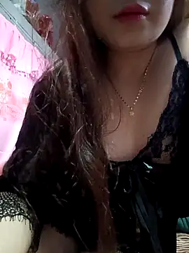 lanahotvn online show from February 27, 2026, 6:08 pm