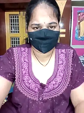 Snapshot of maduri__ chatting on April 6, 2026, 11:50 pm maduri online show from April 6, 2026, 11:50 pm