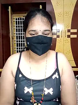 Snapshot of maduri__ chatting on December 22, 2025, 11:05 pm maduri online show from December 22, 2025, 11:05 pm