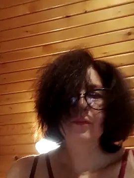 Snapshot of Vikimoon1127 chatting on December 19, 2025, 12:40 pm Vikimoon1127 online show from December 19, 2025, 12:40 pm