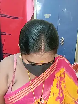 Snapshot of sirisha__9 chatting on June 6, 2026, 5:07 pm sirisha 9 online show from June 6, 2026, 5:07 pm