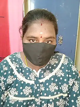 Snapshot of sirisha__9 chatting on August 3, 2026, 4:02 pm sirisha 9 online show from August 3, 2026, 4:02 pm