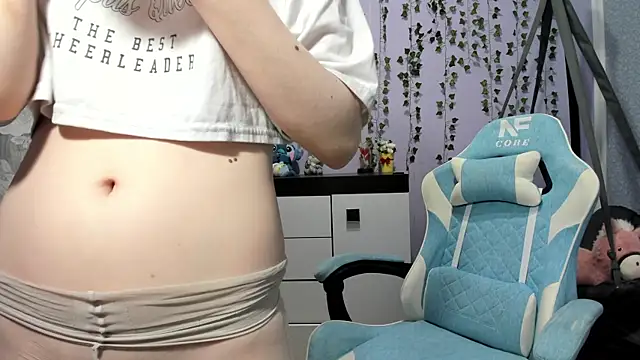 Yoonhee ki online show from March 27, 2026, 2:40 pm