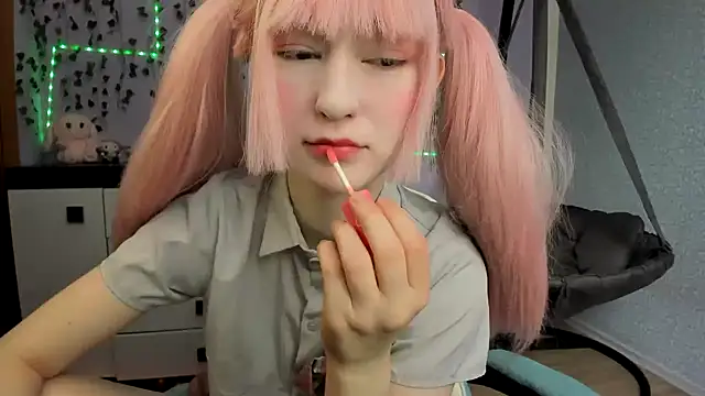 Yoonhee ki online show from February 3, 2026, 11:48 am