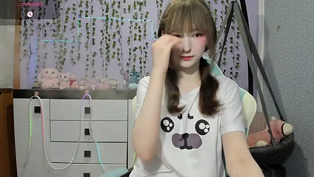 Snapshot of Yoonhee_ki chatting on July 12, 2026, 3:57 pm Yoonhee ki online show from July 12, 2026, 3:57 pm