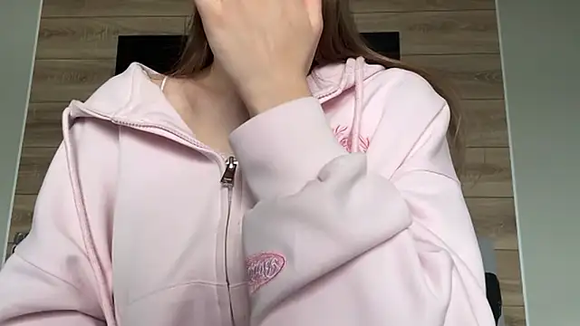 lisa montana online show from March 5, 2026, 8:11 am