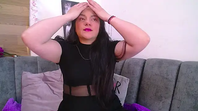 paulina coxx online show from December 22, 2025, 12:27 pm