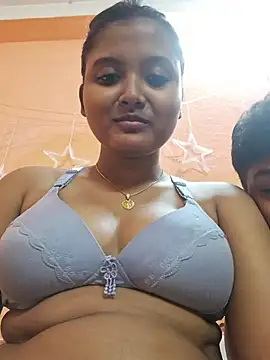 Babyx00 online show from February 6, 2026, 5:42 pm