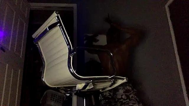 Cantgetenough0069 online show from January 14, 2026, 6:44 pm