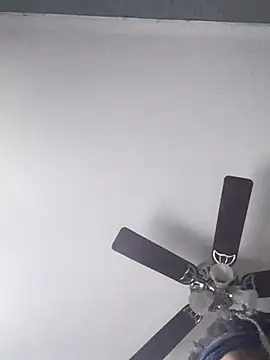 Cantgetenough0069 online show from March 5, 2026, 7:32 pm