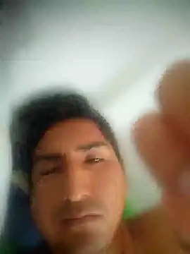 Yrresistible666 online show from April 28, 2026, 9:08 pm