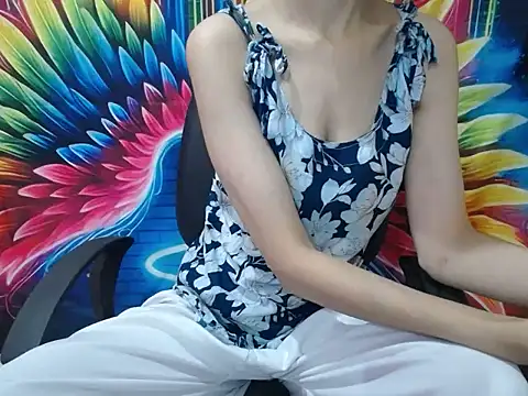 Farhana beautyfull online show from June 1, 2026, 4:35 am